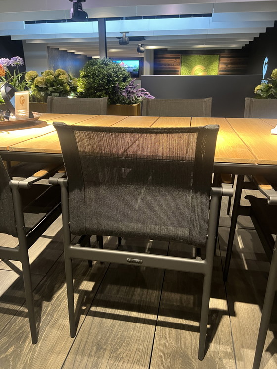 Image 1 of Se venden 6 sillas de comedor y mesa Gloster Carver