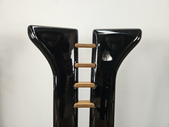 Set aus 6 Pierre Cardin Stühlen aus schwarz lackiertem Holz, 1970 – Esszimmerstühle, Wood (photo 5 of 20)