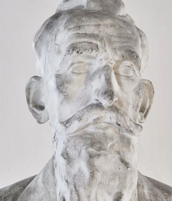 Image 1 of Nelly Pourbaix bust 1940s