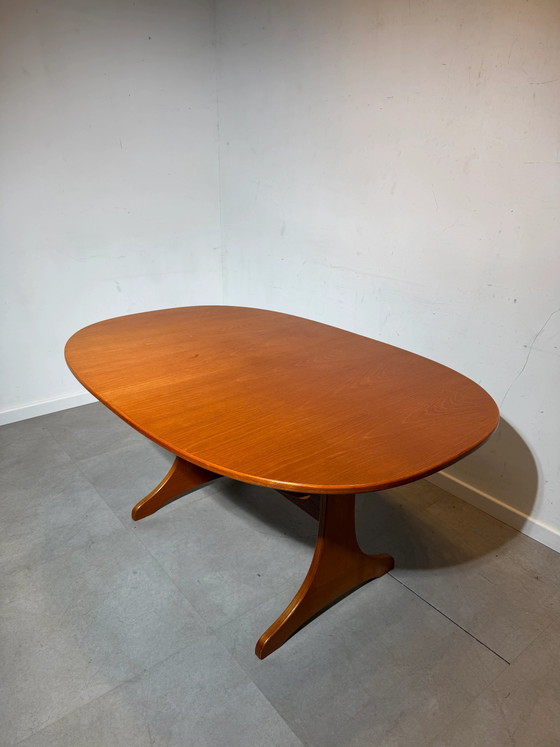 Vintage Extendable Teak Dining Table – Mid-Century Modern (photo 4 of 6)