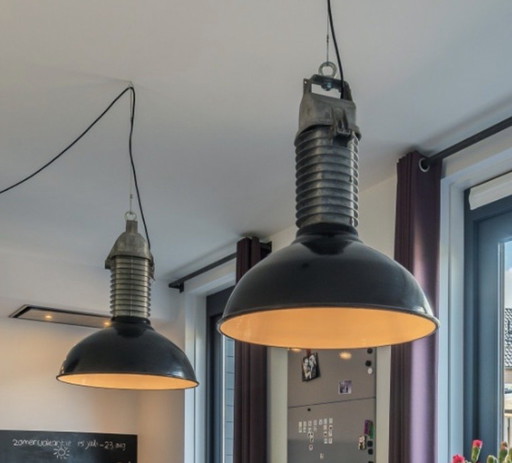 2 lampade industriali Philips