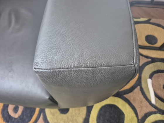 Canapé en cuir gris LABEL Santiago, Label Van den Berg, Fauteuils, Modern (photo 6 sur 6)