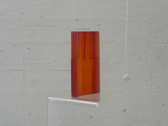 Image 1 of Vaso di design Coming B in vetro acrilico, anni '80