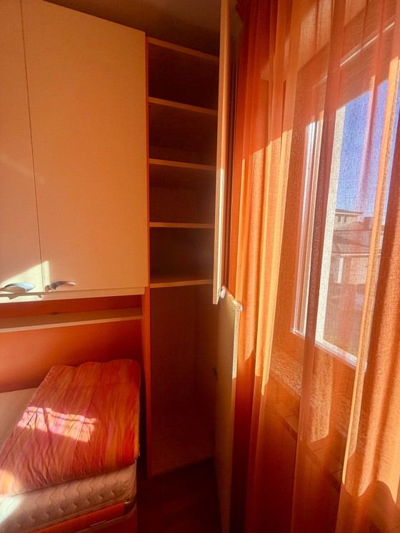 Molteni Brücken-Kinderzimmer creme und orange – Molteni&C, Kleiderschränke, Holz, Aluminium (photo 8 of 10)