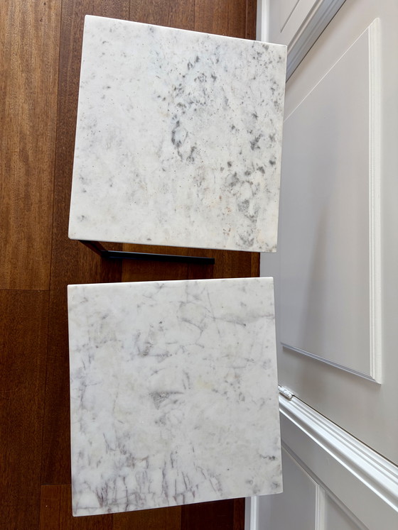 Image 1 of 2 tavolini laterali/tavoli da maggiordomo in marmo bianco