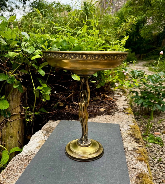 Gran cuenco de latón para frutas mujer Art Nouveau – Brass (photo 6 of 6)