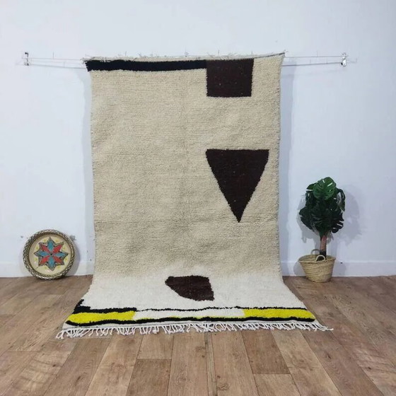 Berber Moroccan rug 240cm x 150cm – Rugs & carpets, Wool, Modern (photo 8 of 10)