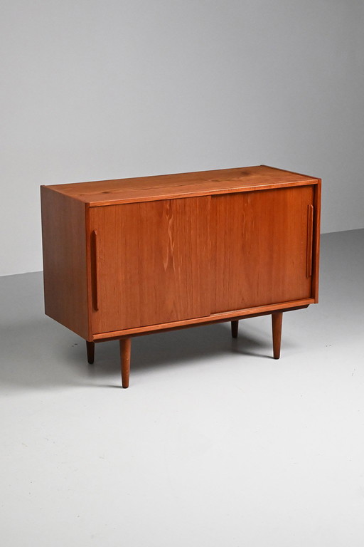 Deens Mid Century dressoir