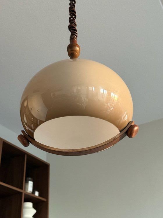 Vintage 70s design pendant lamp – Space Age – Plastic, Wood (photo 4 of 14)