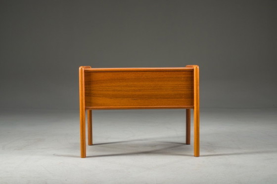 Image 1 of Deens Teakhouten Model VM202 Nachtkastje toegeschreven aan Vildbjerg Møbelfabrik, jaren 60