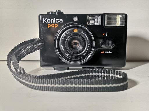 Vintage Konica Pop 80's Camera