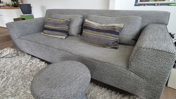 Image 1 of Design on stock BLOQ  driezits en loveseat en poef PLOF