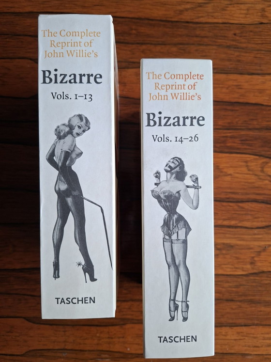 The Complete Reprint of John Willie's Bizarre, Taschen, Koffietafelboeken, Papier, Zwart (foto 3 van 6)