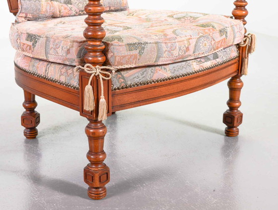 Image 1 of Giorgetti Gallery Collection Chaises longues en bois sculpté à la main avec tapisserie en gobelin, ensemble de 2. Italie, 1975.