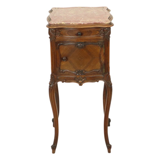 Image 1 of Table de nuit en marbre bombé antique