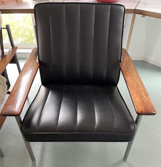 Image 1 of 4 x Sven I.Dysthe 1001AX Sofa And Coffee Table