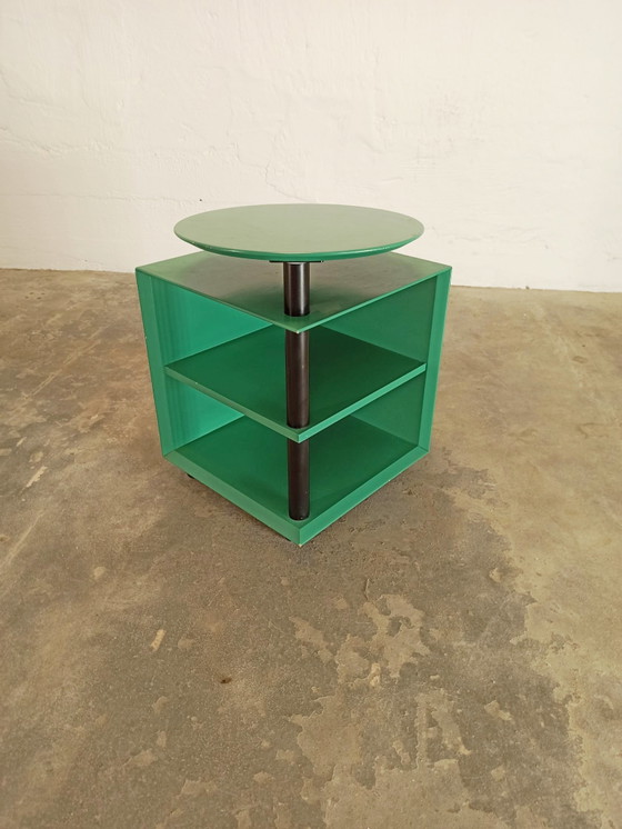 Image 1 of Vintage postmodern bijzettafeltje, groen
