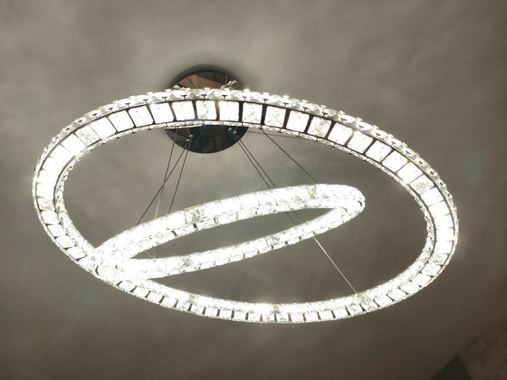 Image 1 of Splendido lampadario a 2 anelli: vetro + LED di Eglo