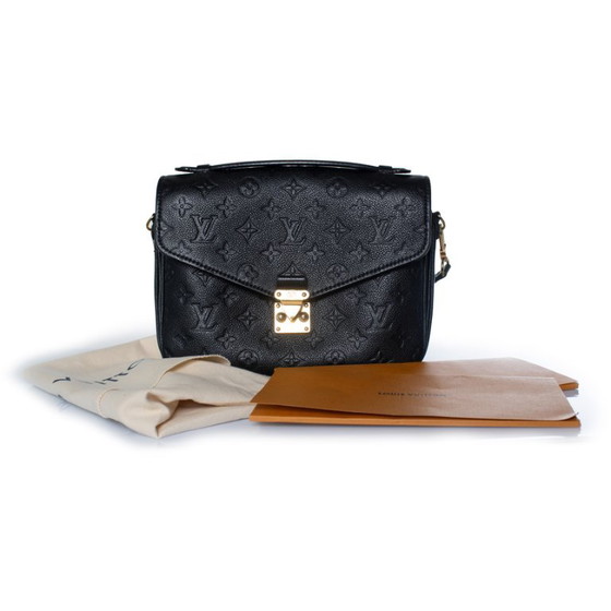 Louis Vuitton, Bolso Pochette Metis Empreinte negro – Bolsos cruzados, Calfskin (photo 6 of 16)