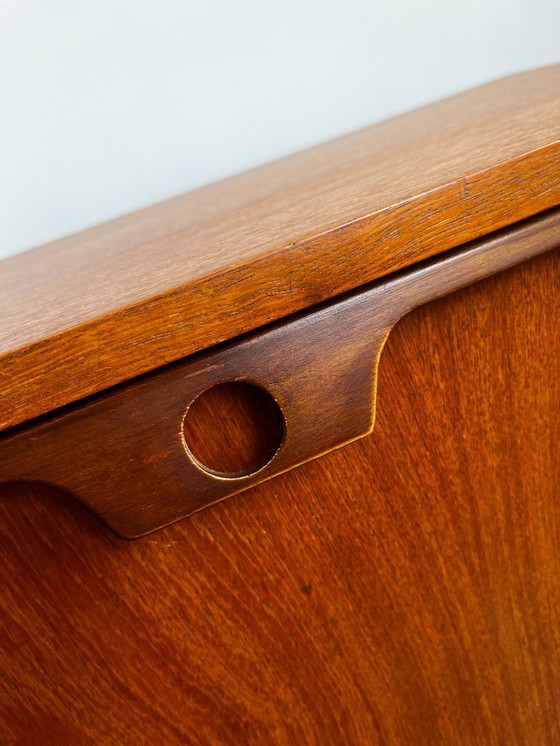 Image 1 of Buffet moderne Mid Century - Stonehill Furniture