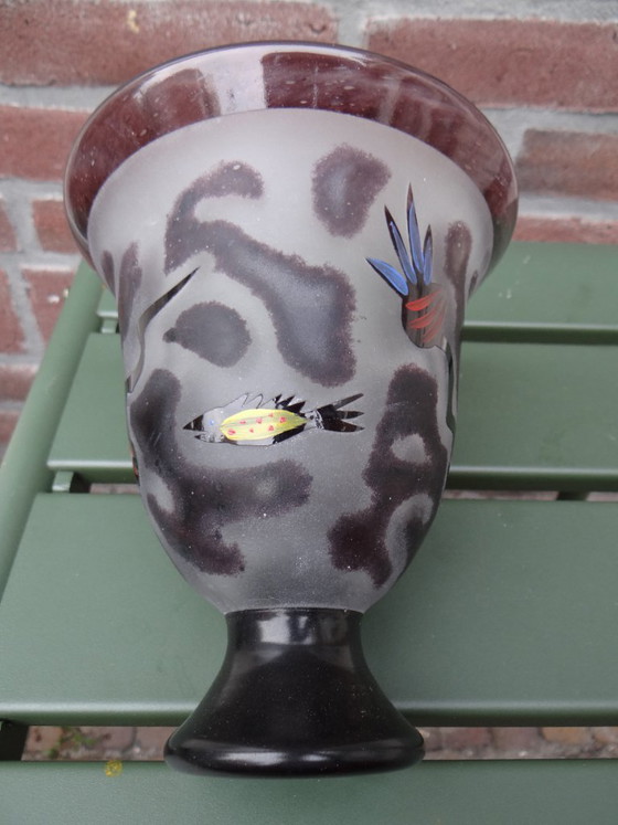 Signed Ulrica Hydman-Vallien for Kosta Boda ‘Black Magic’ glass bowl Sweden – Vases (photo 9 of 14)