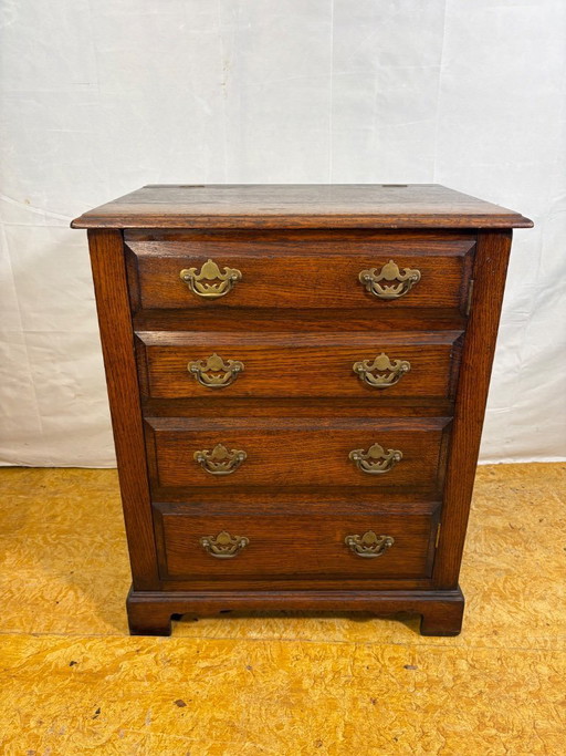 Vintage Antique-Style Record Cabinet – Chest of Drawers Look ca 1970  A charming and unusual vintage record cabinet designed to 
