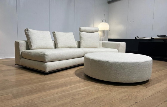 Image 1 of Fauteuil d'angle Minotti Hamilton + repose-pieds, neuf et rembourré