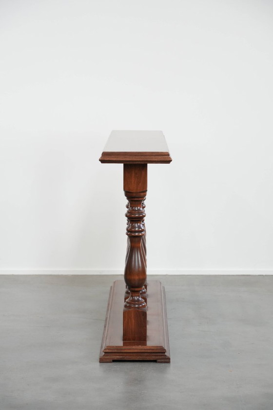 Image 1 of Klassieke side table/ balustrade/ haltafel uit de 20e eeuw