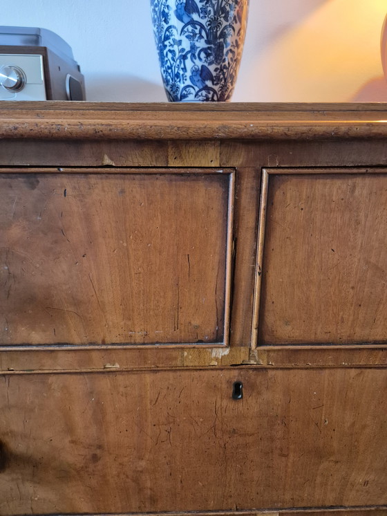 Image 1 of Mahonie ladekast uit Engeland,19de eeuw (vintage/antiek)