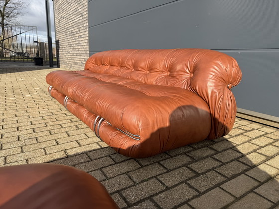 Image 1 of Cassina Soriana original de los años 70 de 4 plazas + 2x1 plazas Tobia & Afra Scarpa en cuero coñac