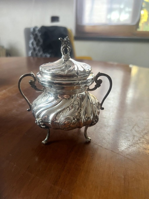 Antieke suikerpot in 800 zilver in neoklassieke stijl
