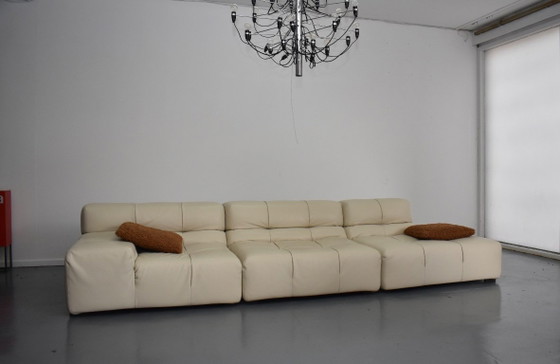 As new exclusive B&B Italia Tufty Time lounge sofa – Modular sofas, Leather (photo 5 of 12)