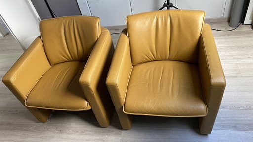 Ensemble de deux fauteuils en cuir Leolux Fiabo
