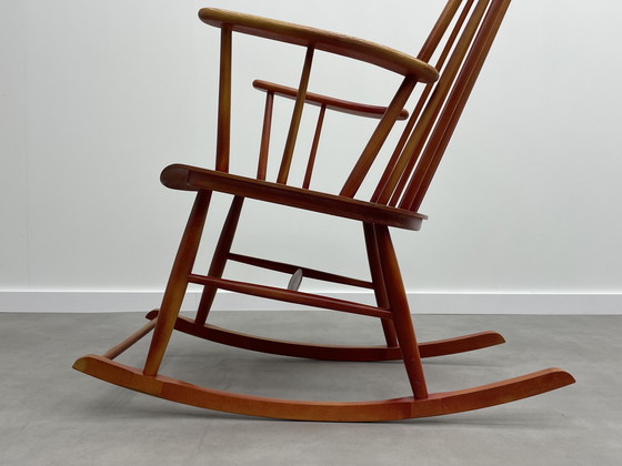 Image 1 of sedia a dondolo vintage