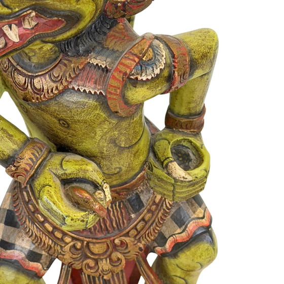 Antiguo porta-Kris Hanuman guardián de templo de madera tallada a mano siglo XIX – Objetos decorativos (photo 9 of 11)