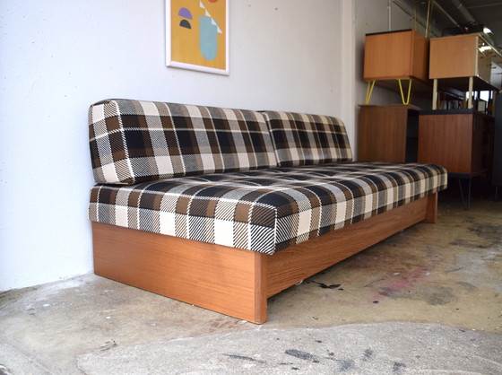 Image 1 of Mid Century Danish Daybed Vintage Canapé Lit de jour