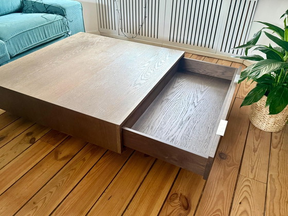Beautiful solid wood coffee table, Floating block design in brutalist style (100 x 100 cm), Metal, Brown (photo 5 of 8)