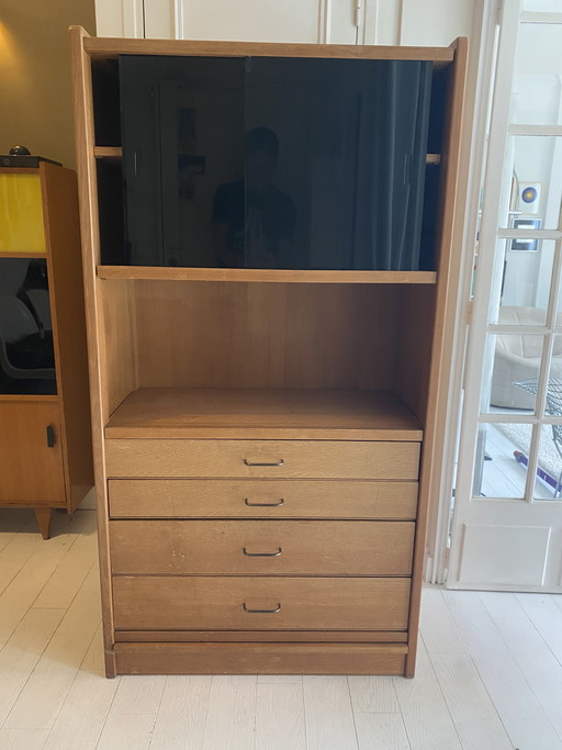Oak storage unit