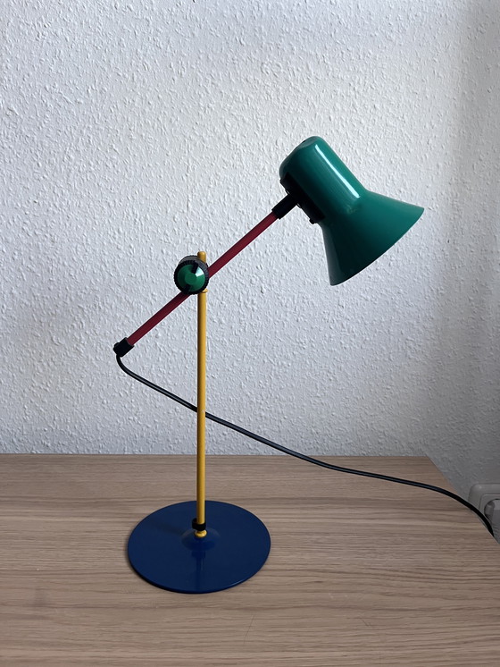 Image 1 of Vintage Veneta Lumi Z1-90 tafellamp | Memphis-stijl | Italiaans design uit de jaren 80/90 | Meerkleurig