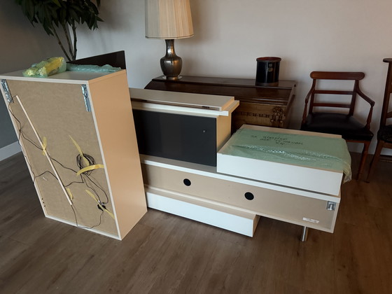 Image 1 of Hülsta Now! wandmeubel