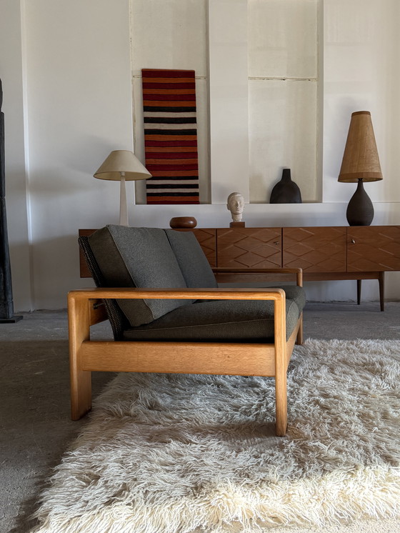 Image 1 of DIVANO 2 POSTI CARL STRAUB IN LEGNO DI FRASSINO E TESSUTO BOUCLÉ, ANNI '70