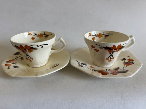 Set of 2 Societe Ceramique "Beatrix" cups and saucers