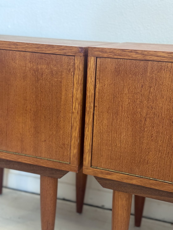 Image 1 of Set vintage Deense nachtkastjes teak jaren 60