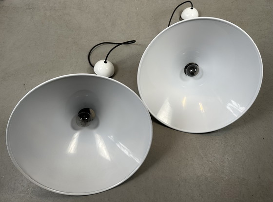 Image 1 of 2 lampade a sospensione vintage in metallo bianco - anni '80