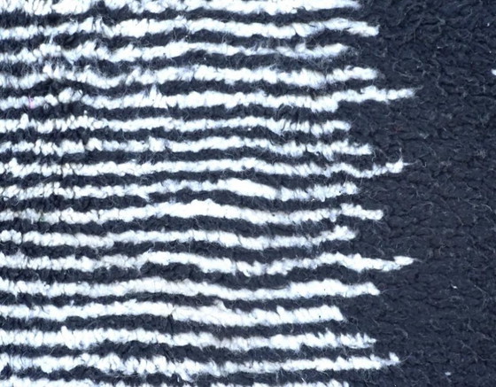 Image 1 of Magnifique Tapis artisanal 250cmx150cm 