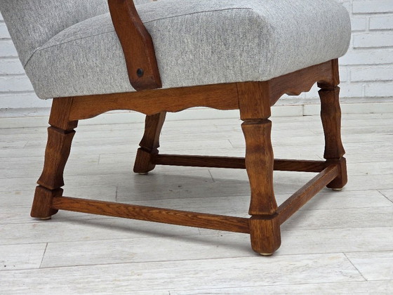 Image 1 of Dänischer Hochlehner-Sessel aus den 1950er Jahren, neu bezogen, Wolle, Eichenholz.