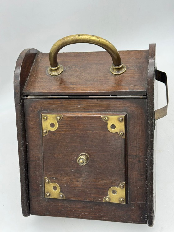 Image 1 of Victorian Bin - Mahogany - 1850-1900 - coal scuttle , reading tray