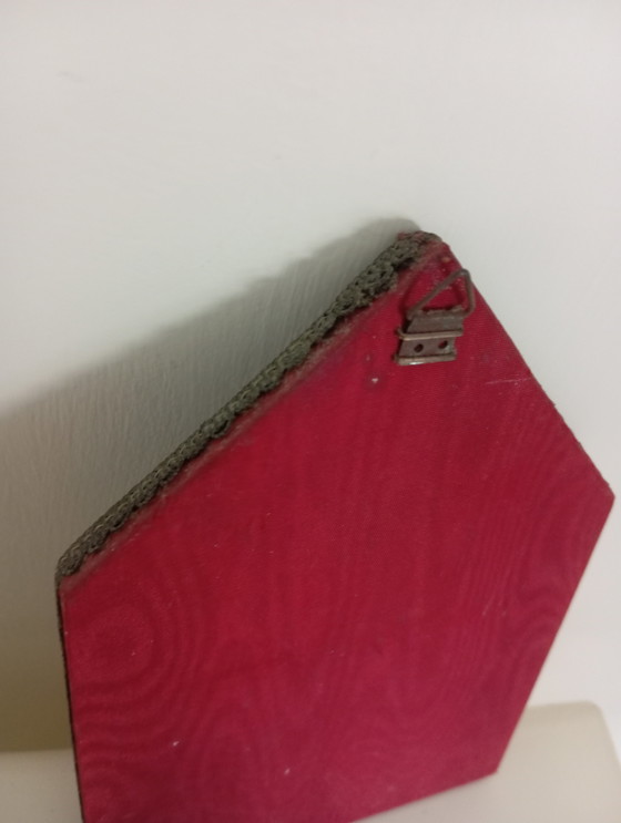 Image 1 of Croce / Crocifisso murale in bronzo antico su velluto bordeaux