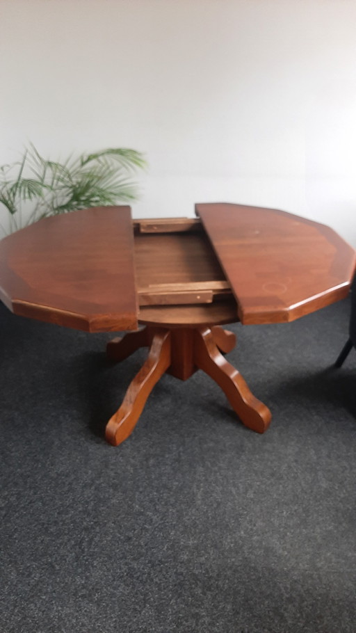 Solid 8-sided oak dining table, extendable