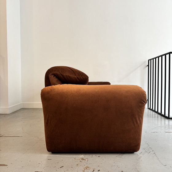 Image 1 of Maralungo sofa